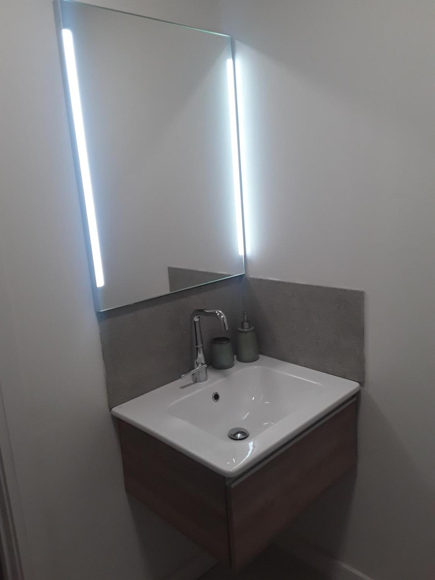 The Lodge Guesthouse Brittas Екстериор снимка